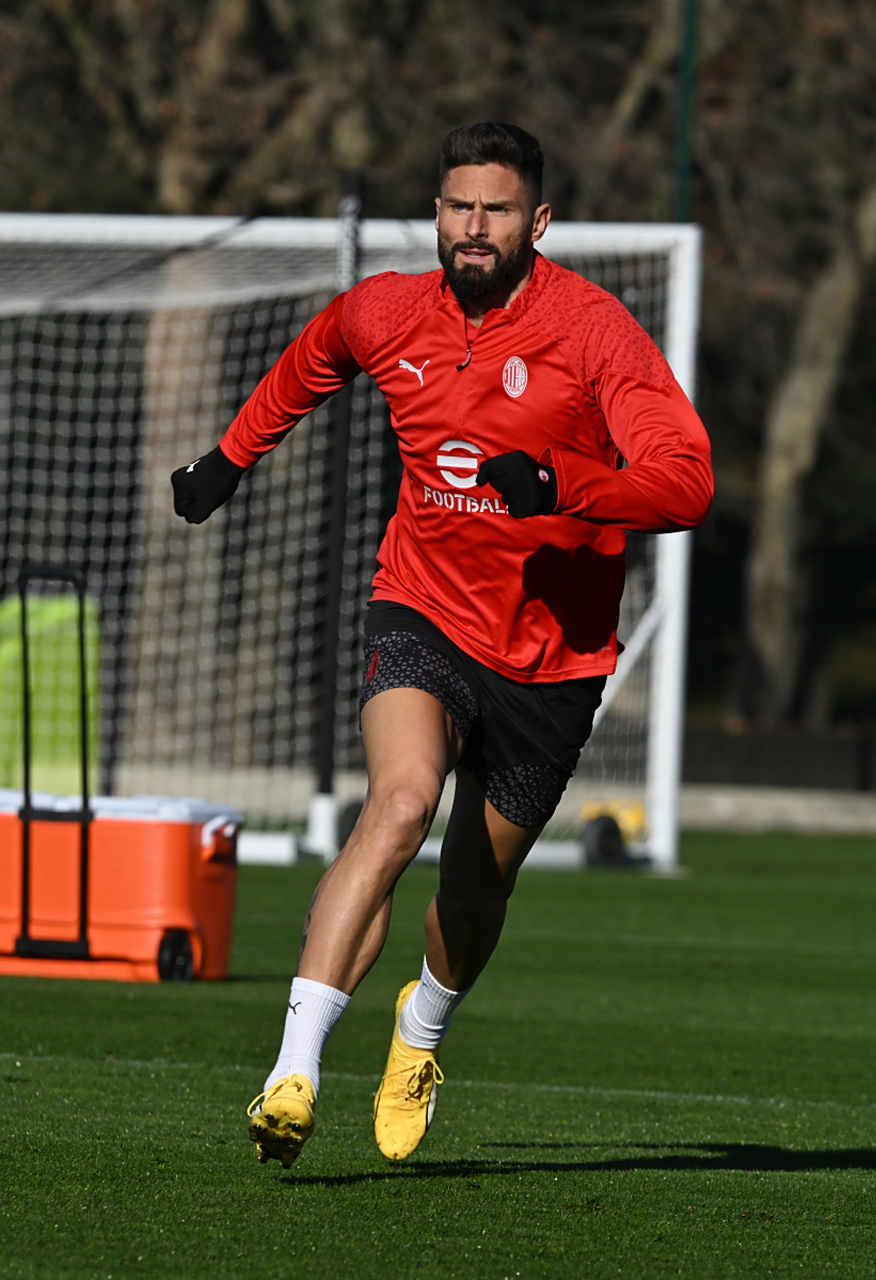 ayx-雄鹿带队取胜！，Faker重要时刻大比分获胜引发球迷热议-ayx